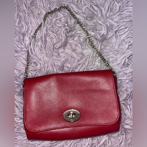 Coach hand bag with crossbody strap